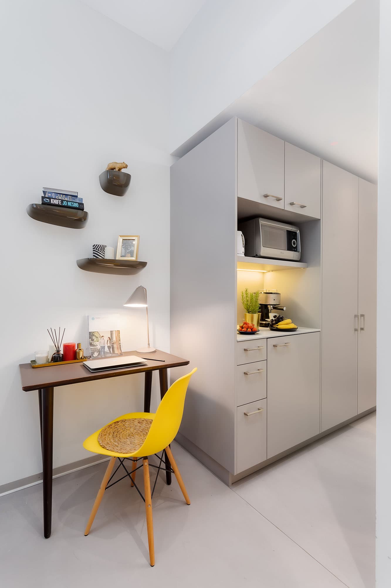 Studio Apartment Mini Kitchenette 3