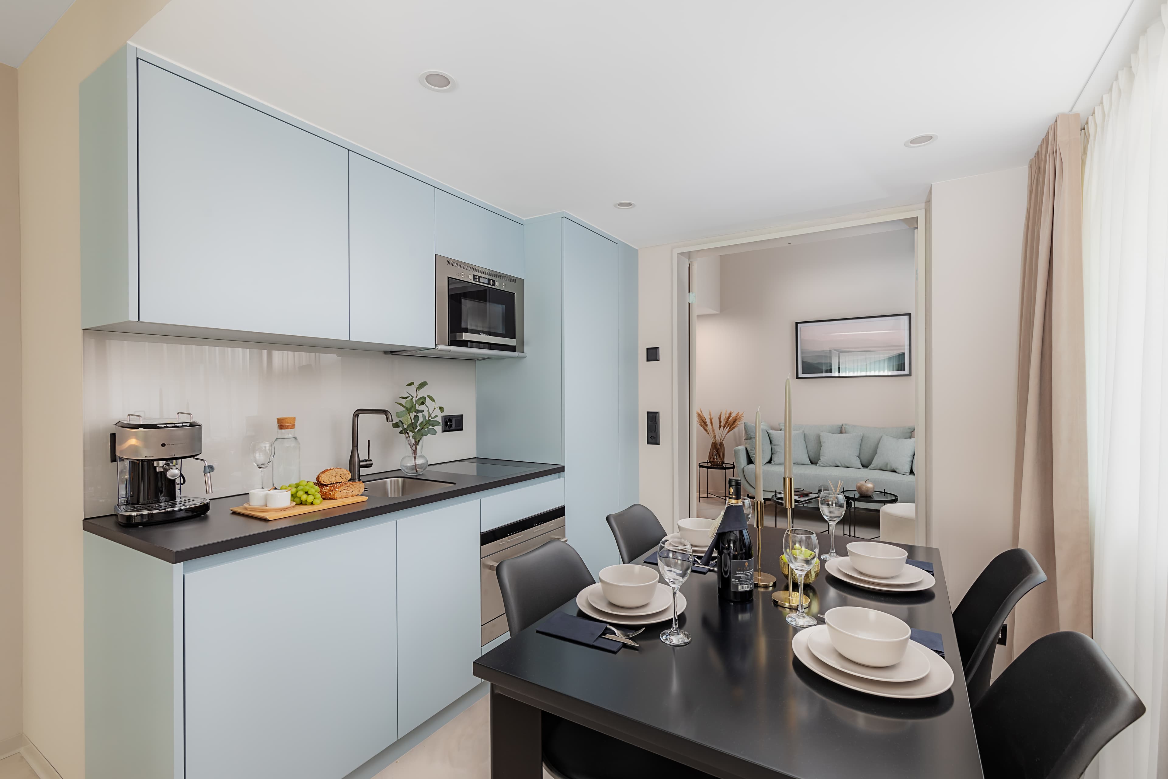 One Bedroom Senior, Kitchenette 2