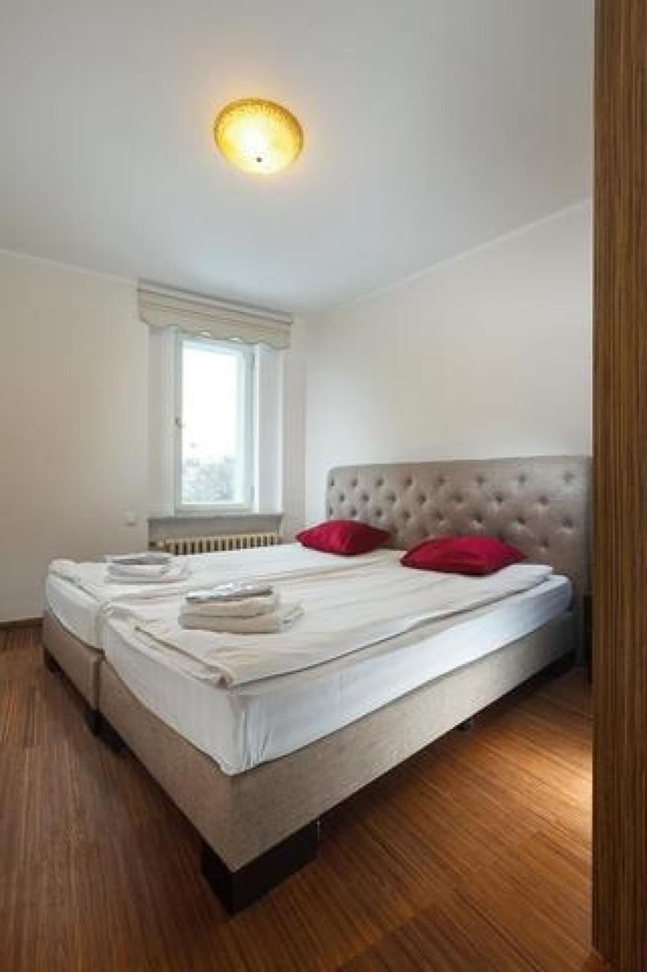1 Bedroom Apartment Junior 2