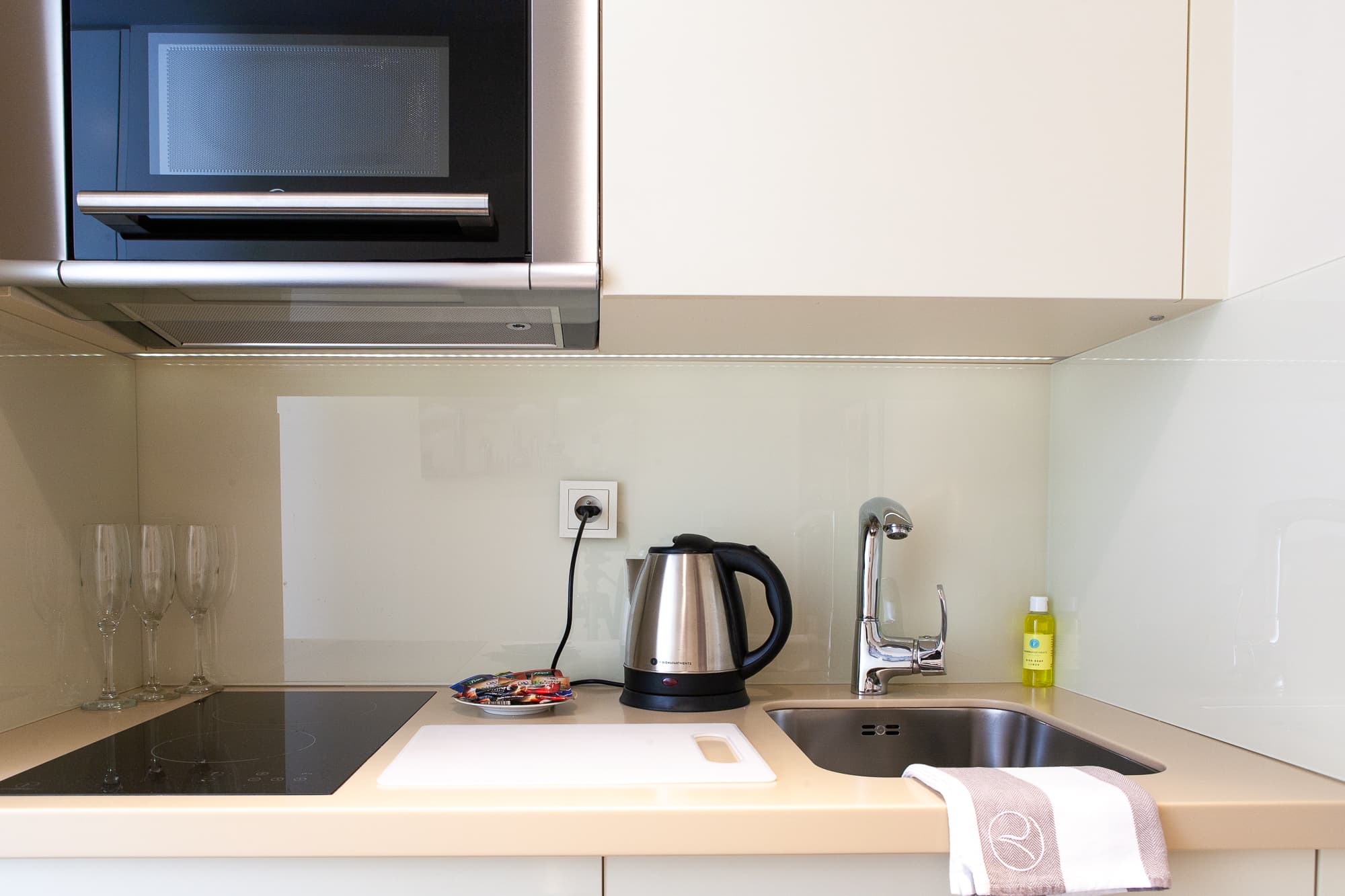 Studio Apartment Senior  3