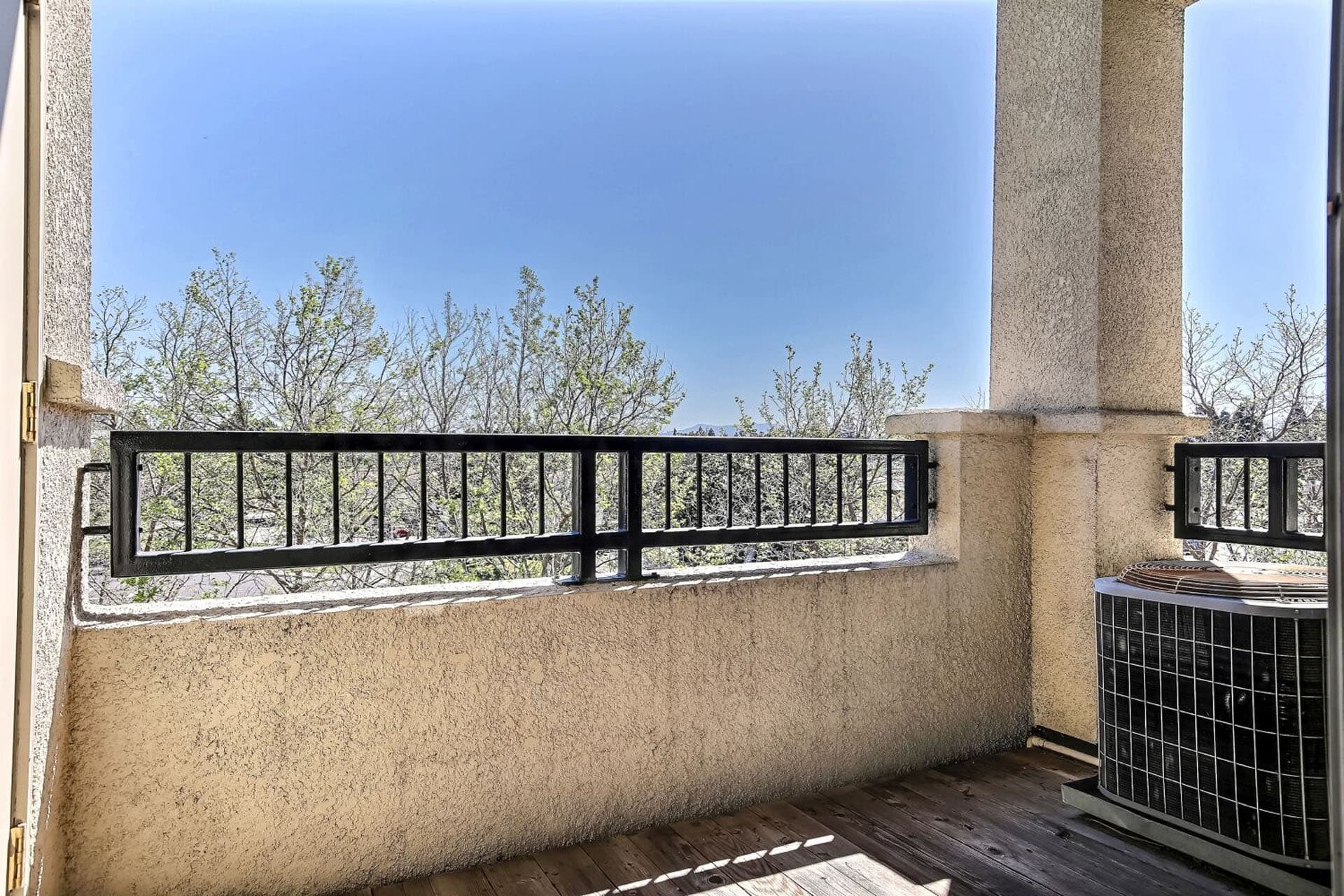 1 Bedroom Apartment Senior 1