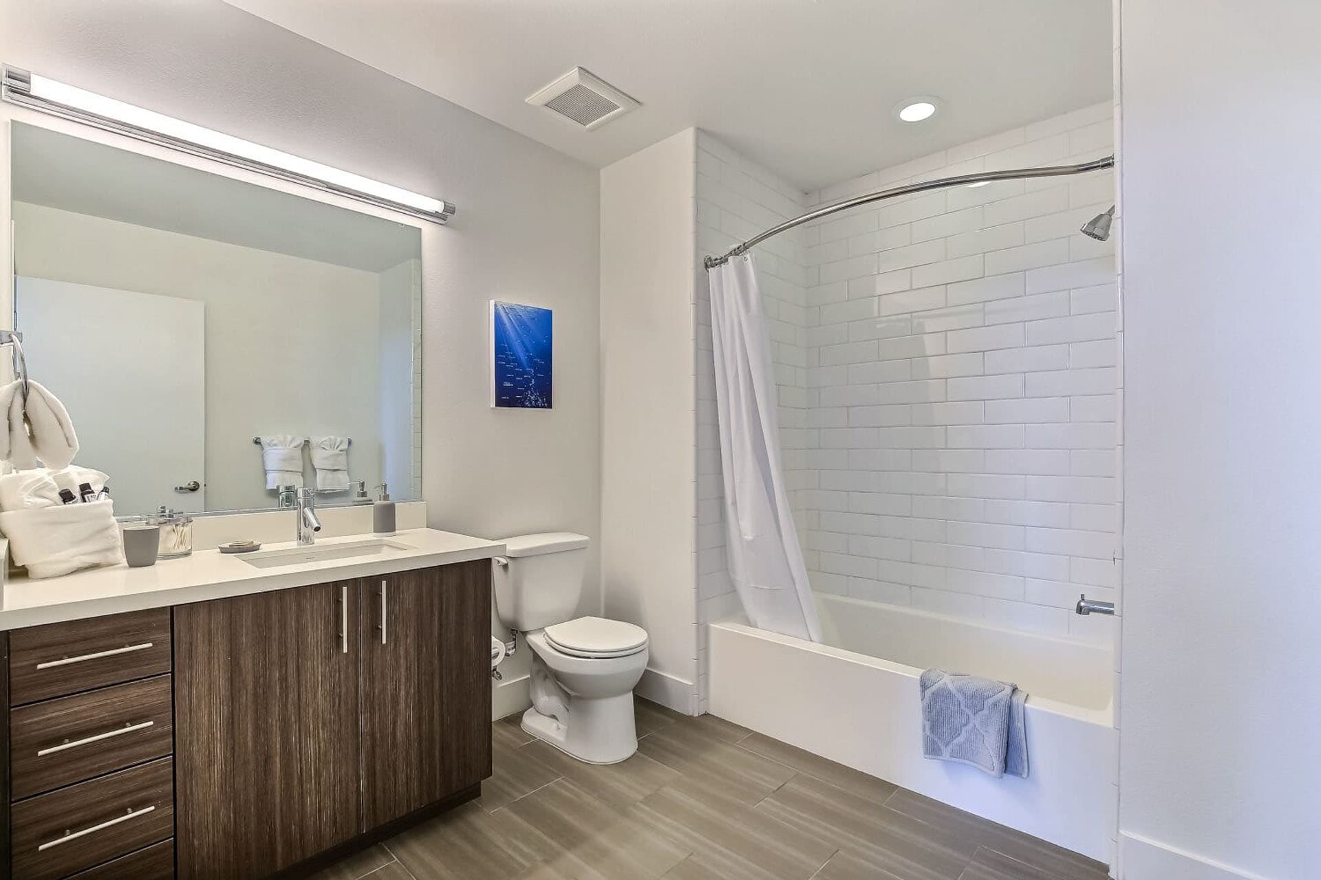 2 Bedroom Apartment Senior 3