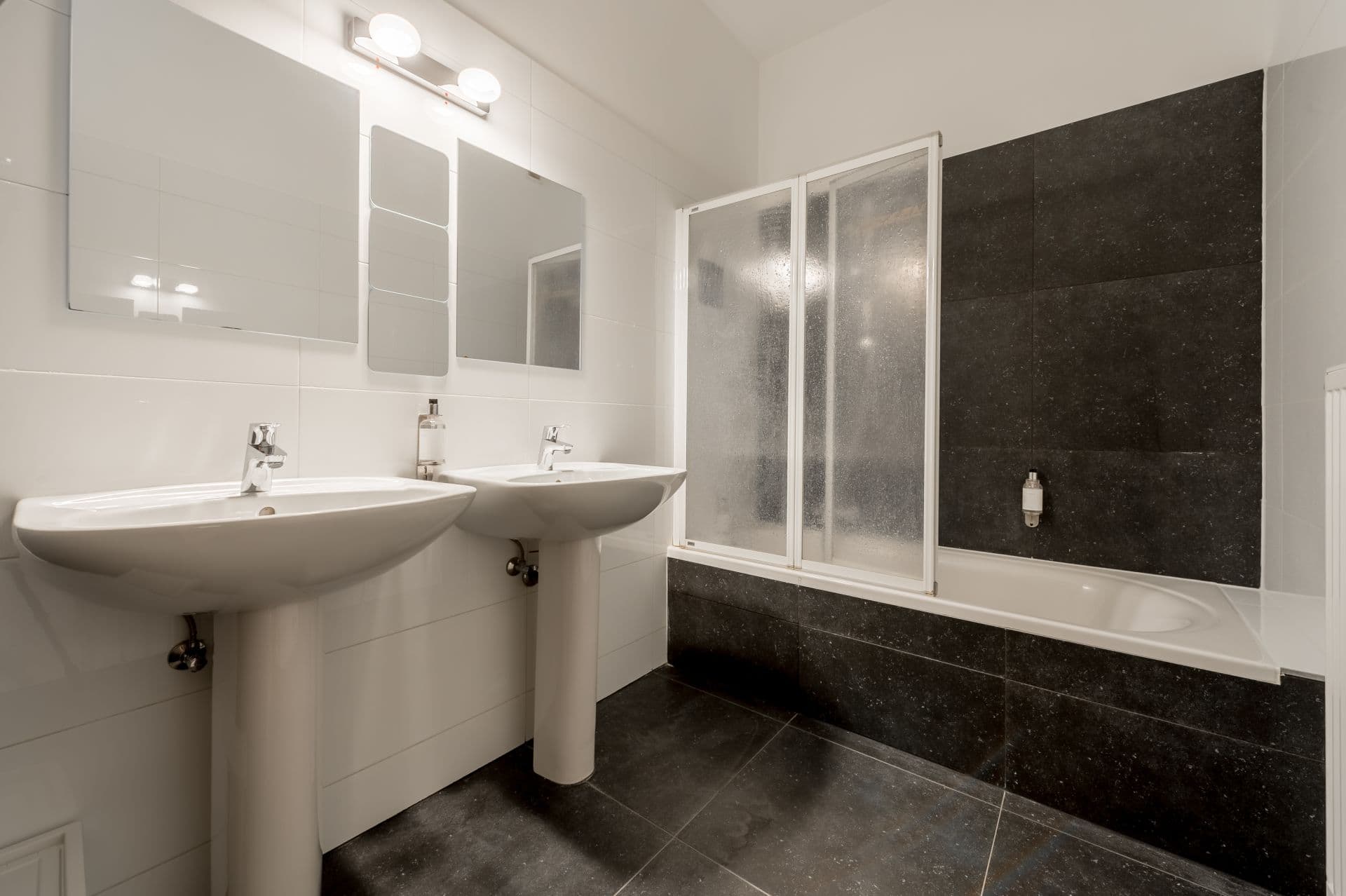 2 Bedroom Apartment Junior 2