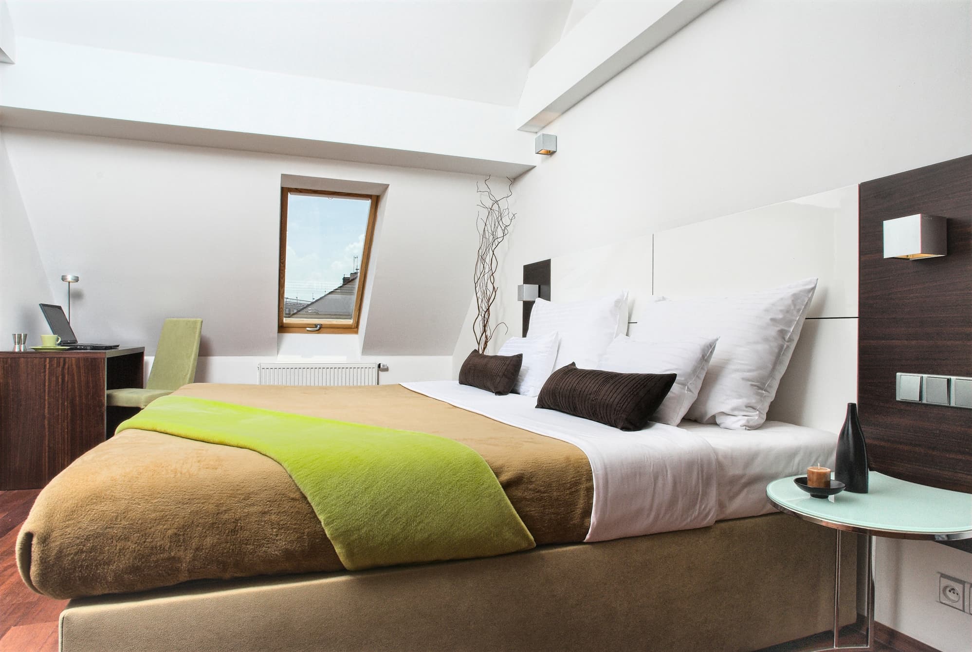 1 Bedroom Apartment Junior 2