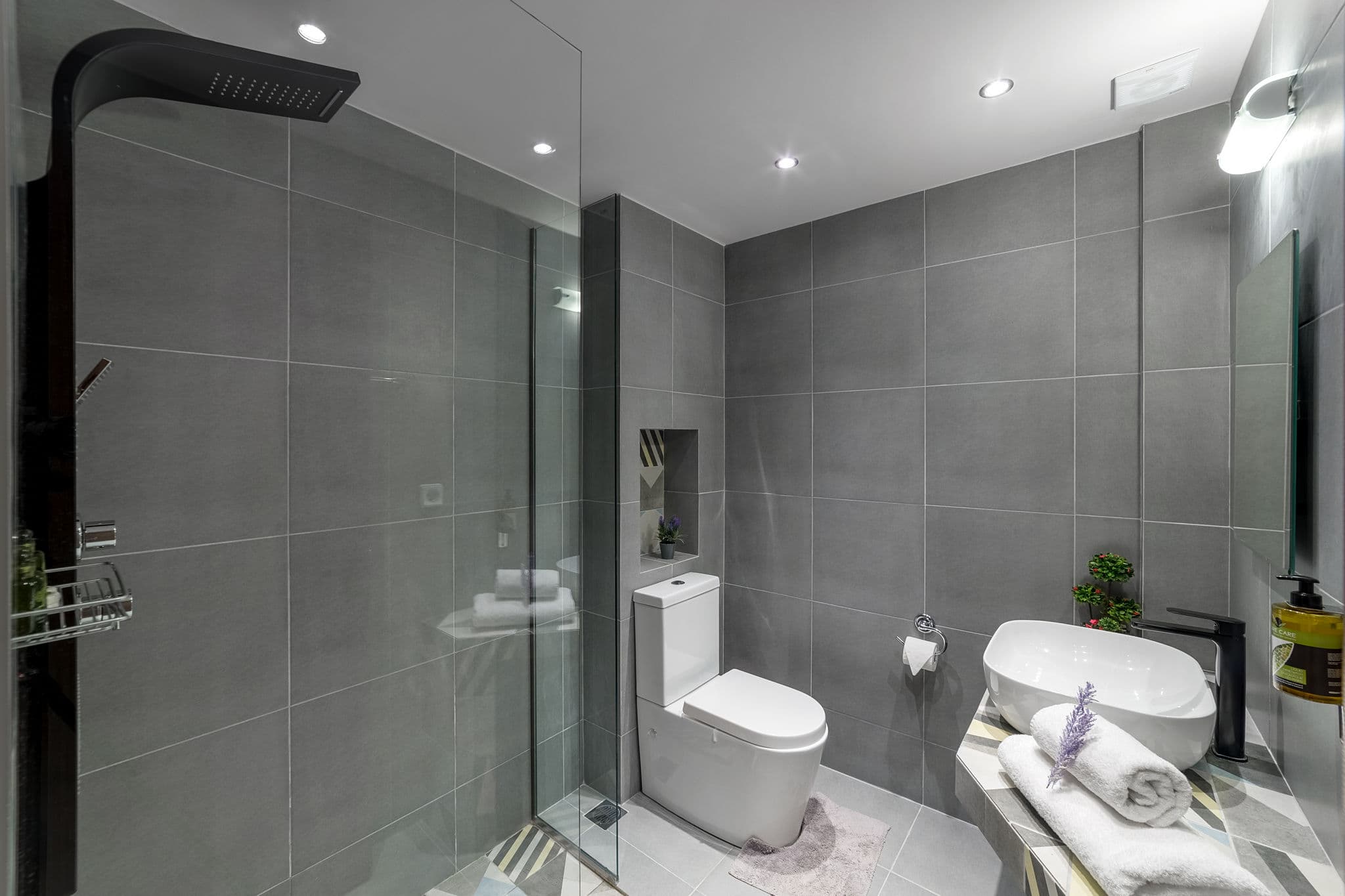 2 Bedroom Apartment Senior 3