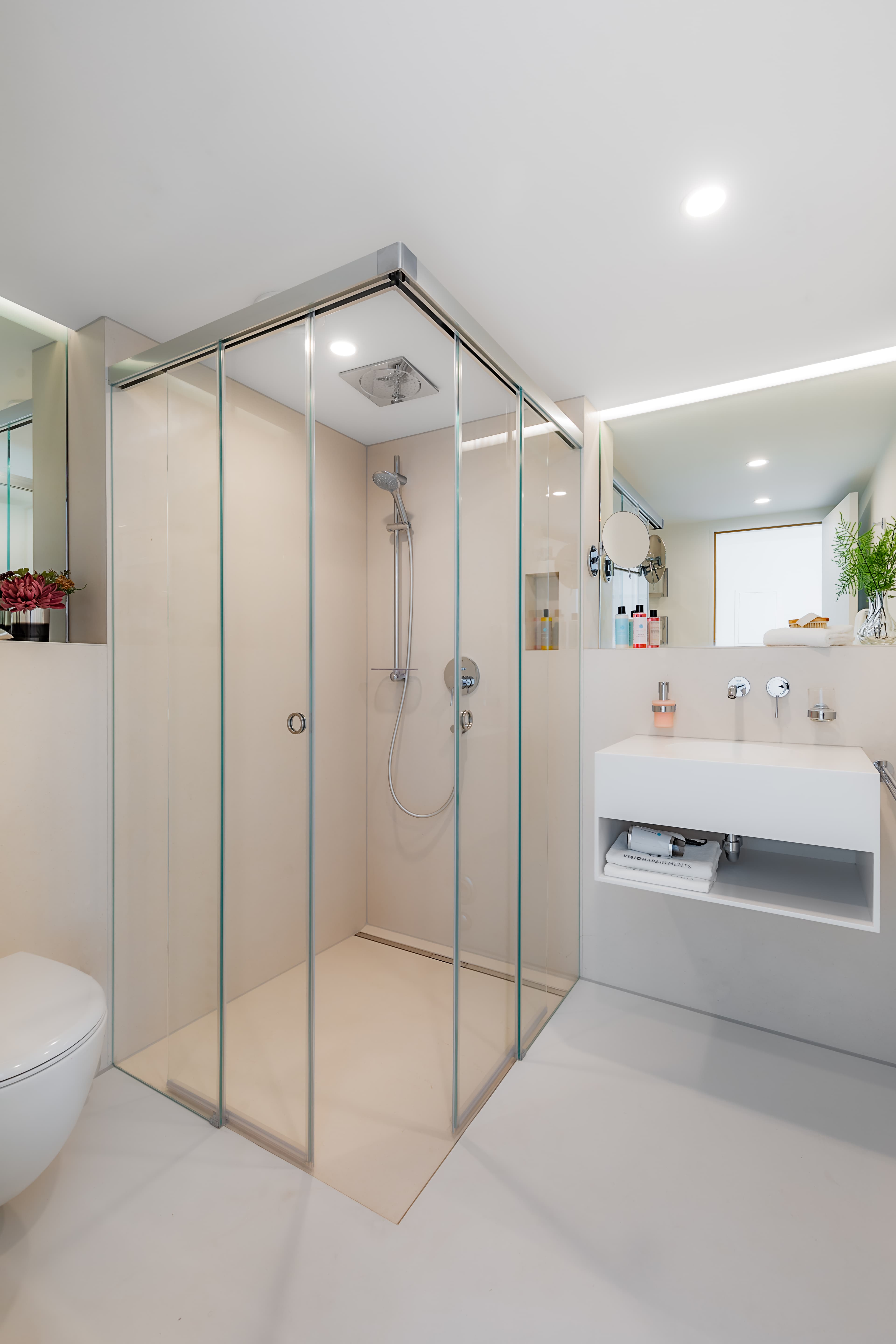 Studio Mini, Kitchenette 1