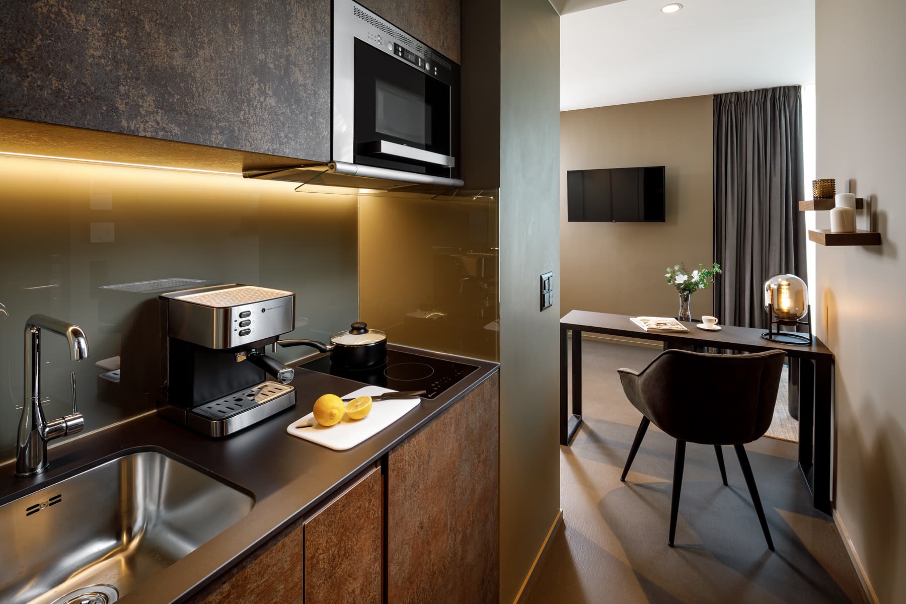 Studio Junior, Kitchenette 1
