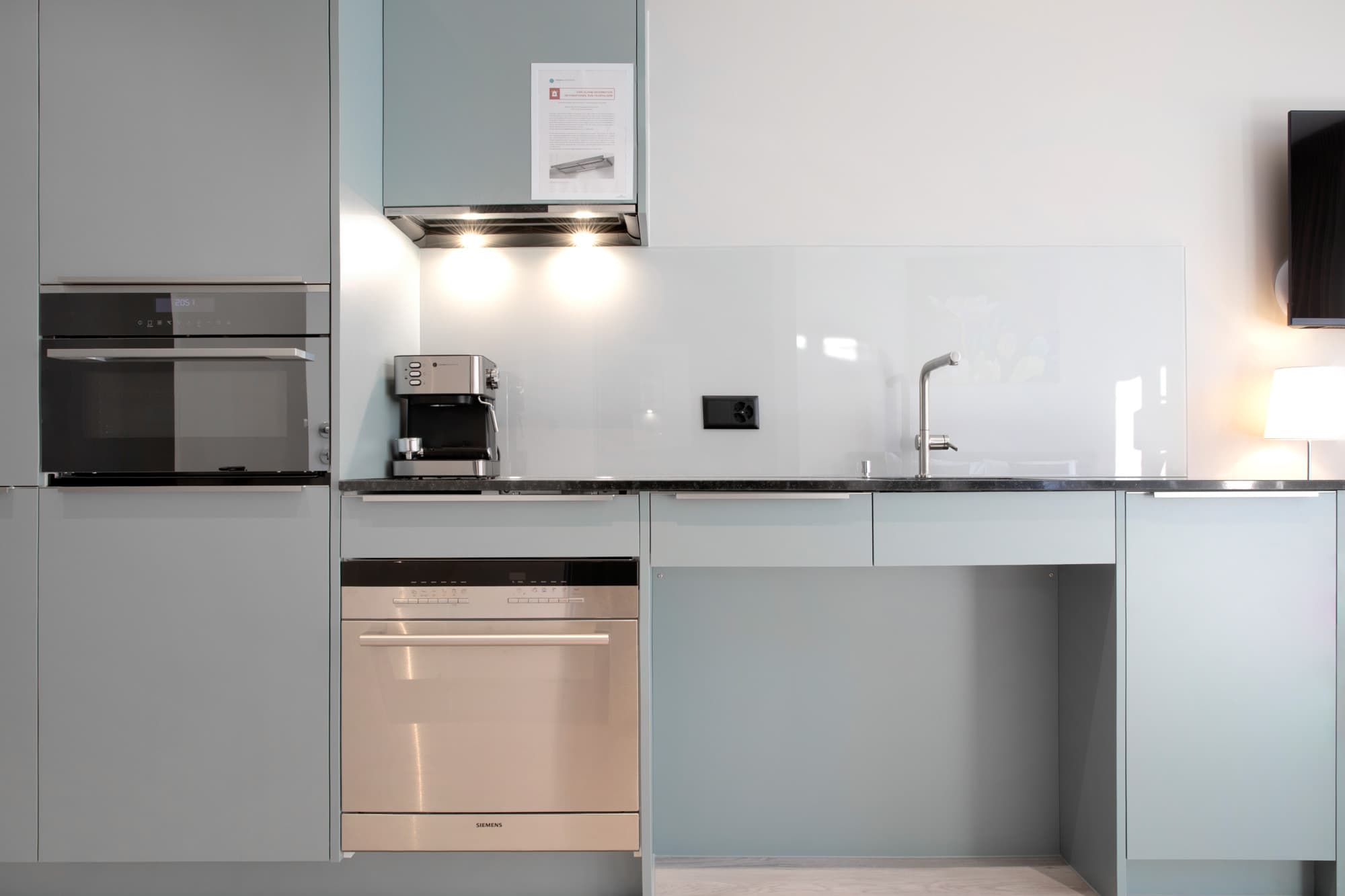 Studio Apartment Junior Balcony 3