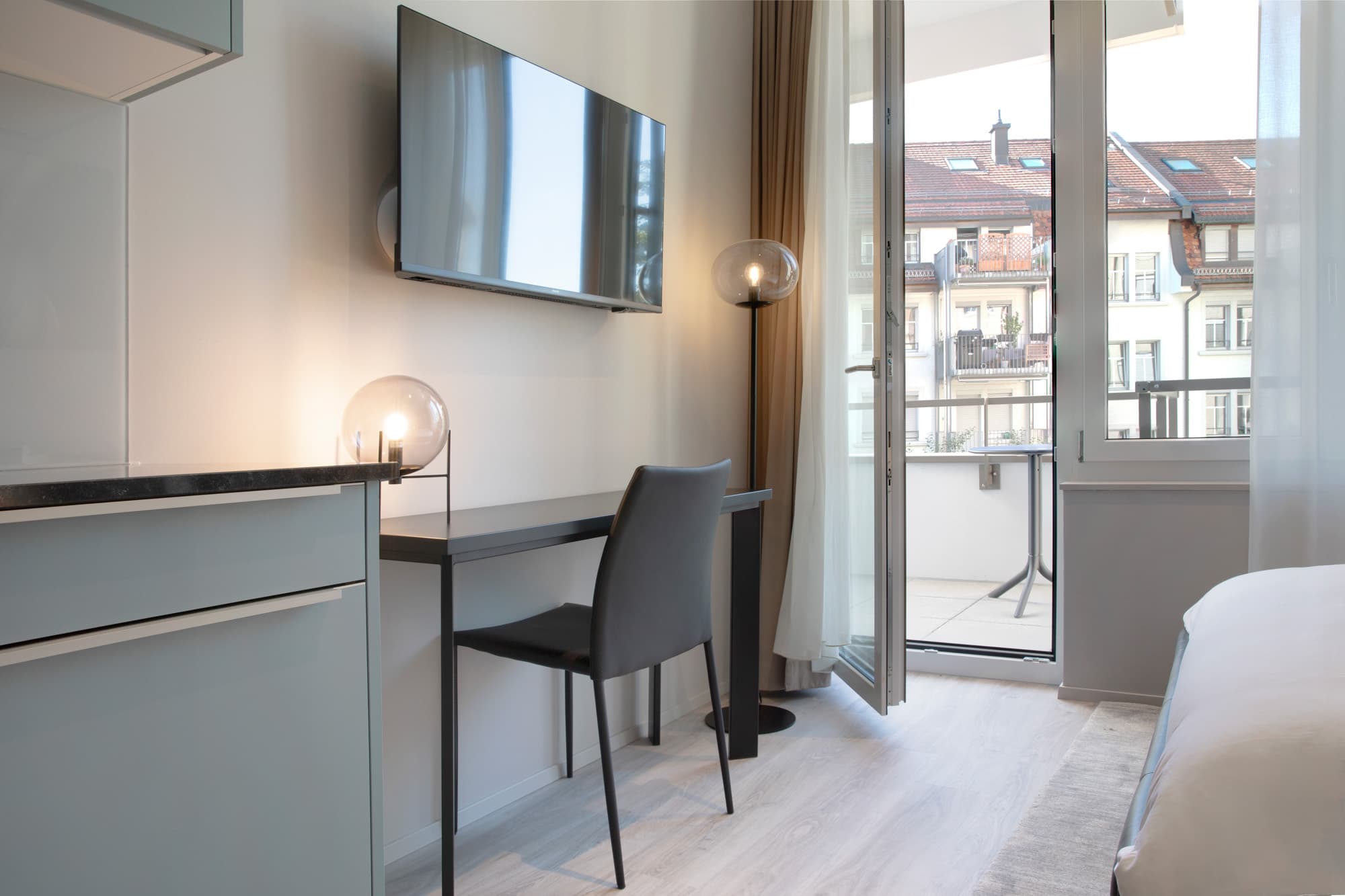 Studio Mini, Balcony, Mini Bar 3