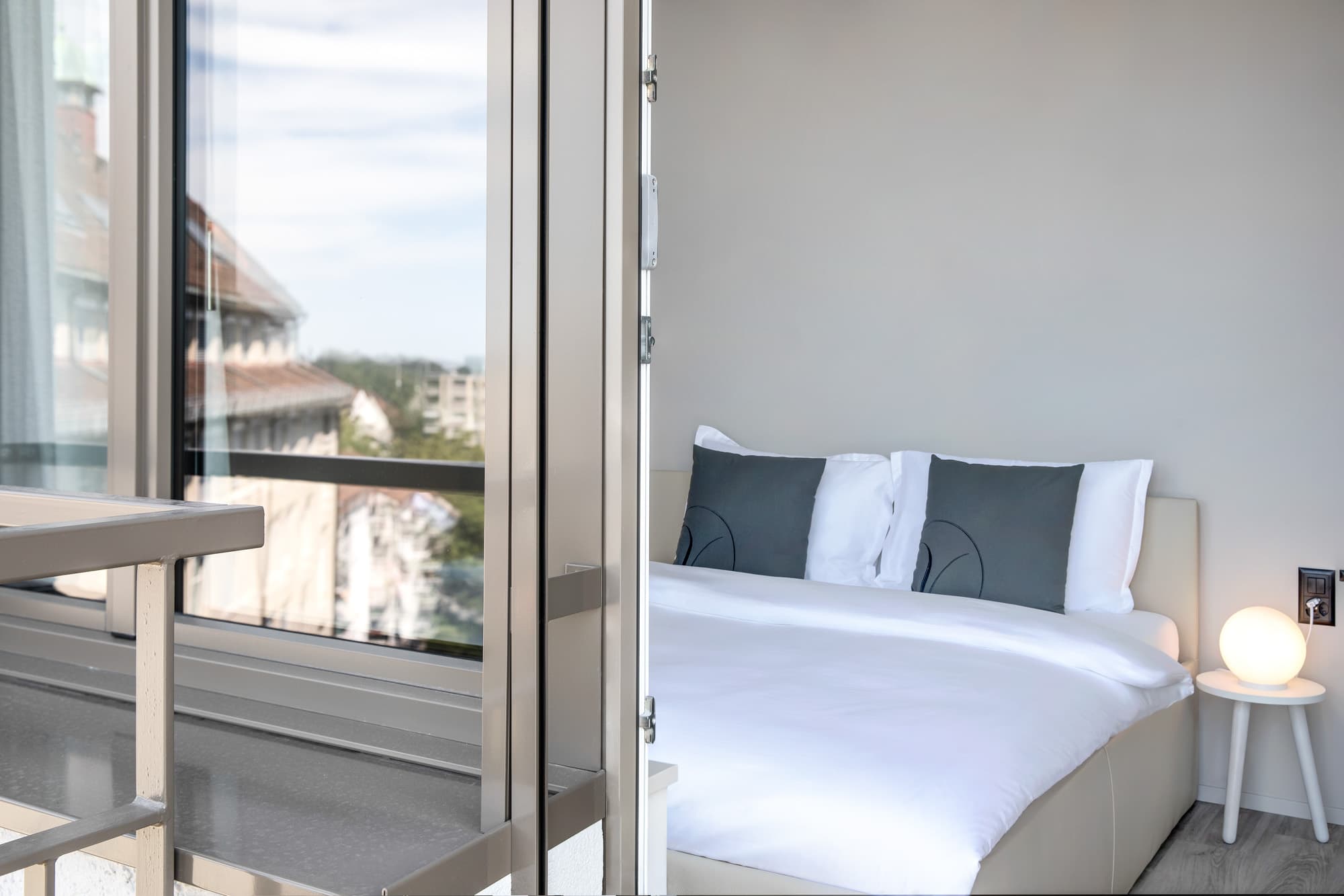 Grand Apartment Balcony 3