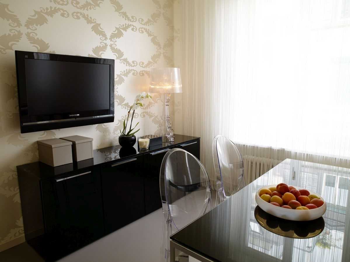 One Bedroom Junior, Kitchenette 2