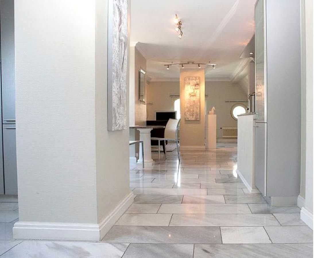 Grand Apartment, Kitchen 1