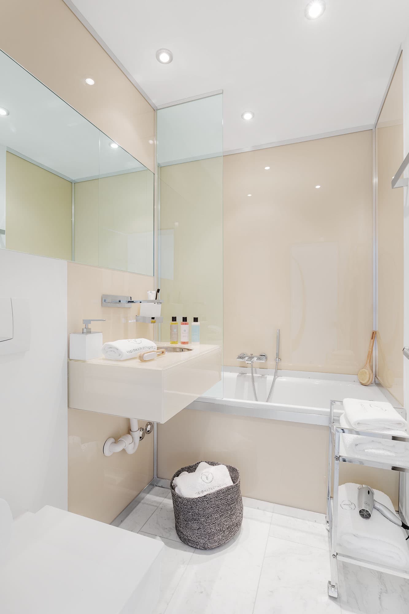 Studio Senior, Kitchenette 1