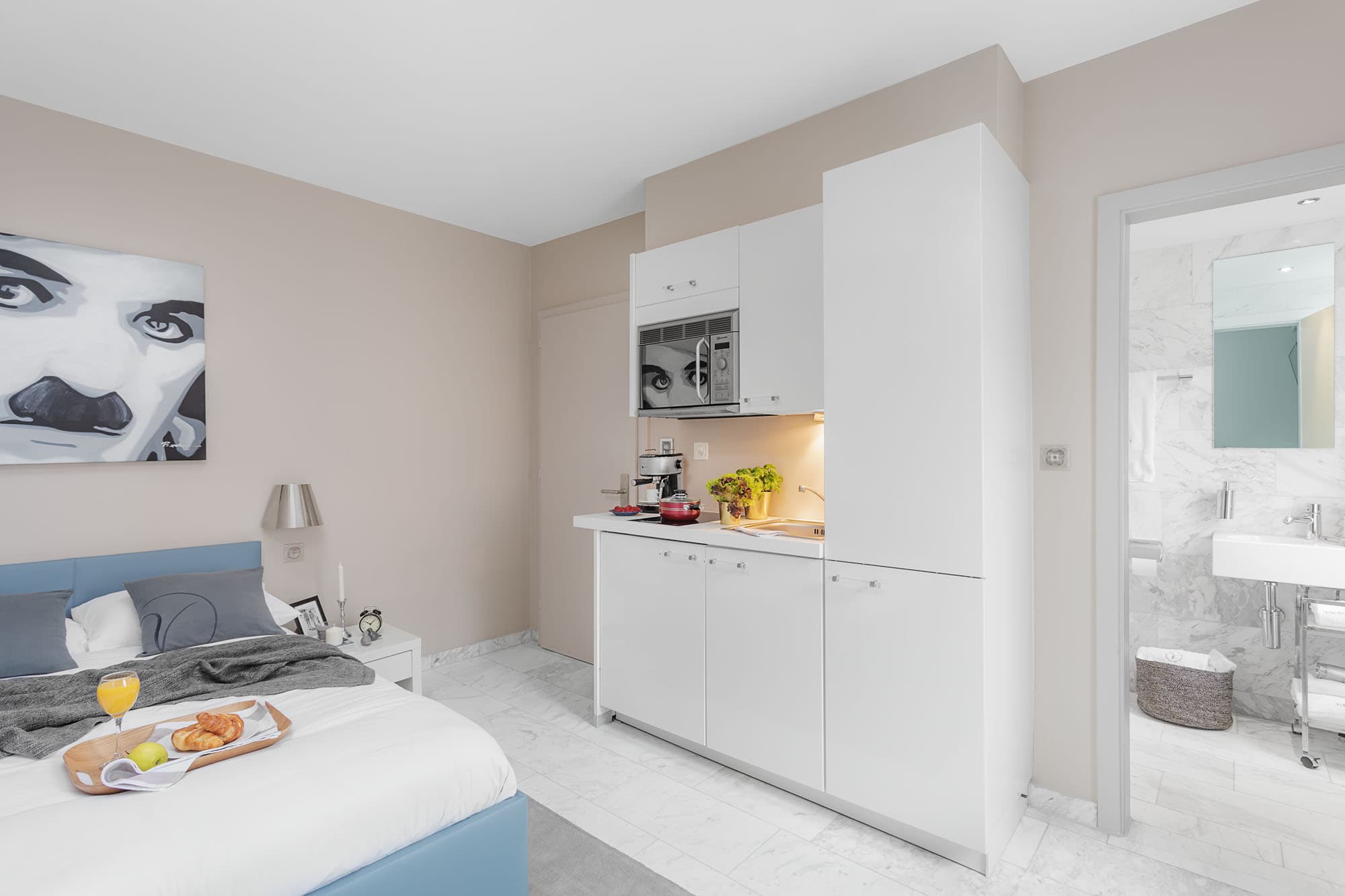 Studio Mini, Kitchenette 3