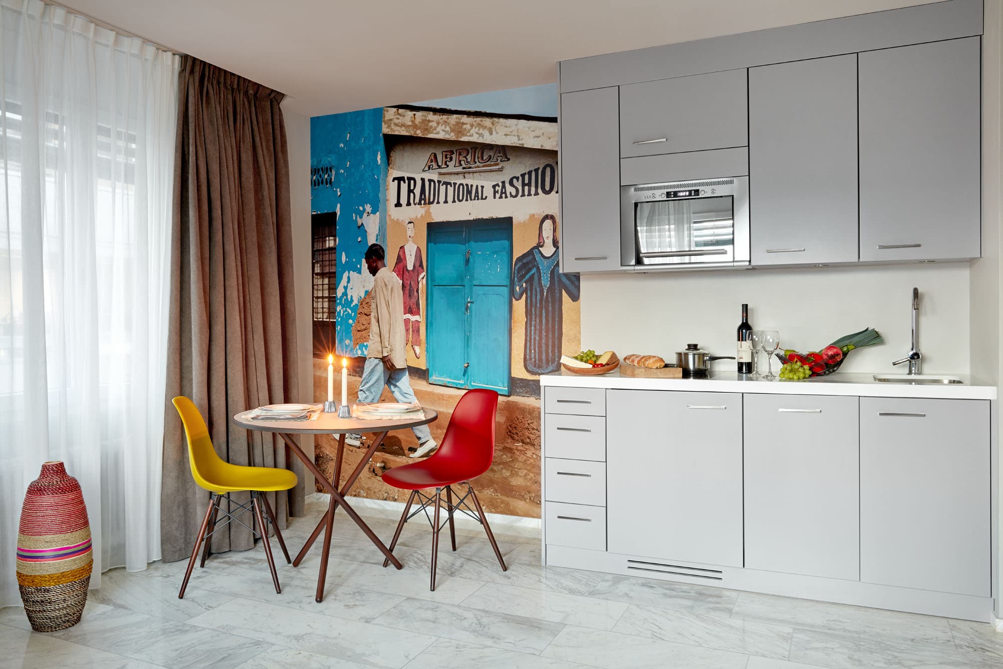 Two Bedroom Junior, Kitchenette 3