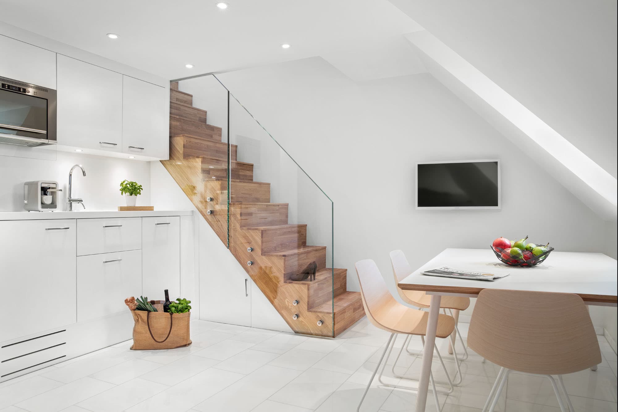 Two Bedroom Duplex, Kitchenette 3