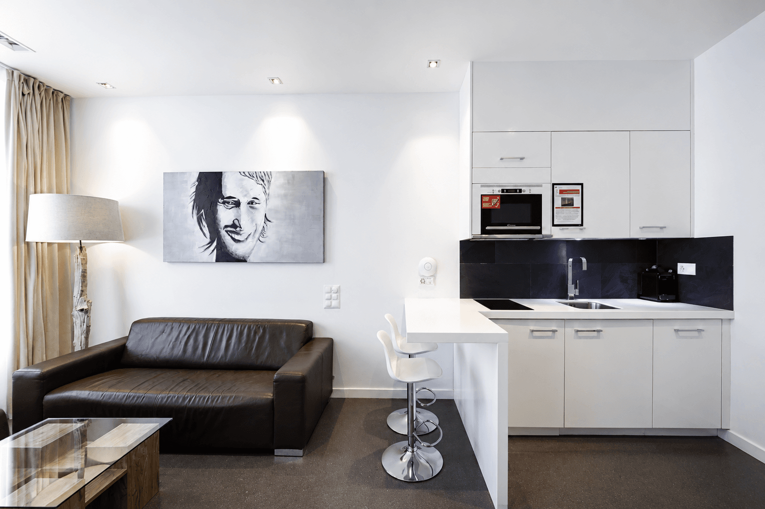 Studio Junior, Kitchenette 3