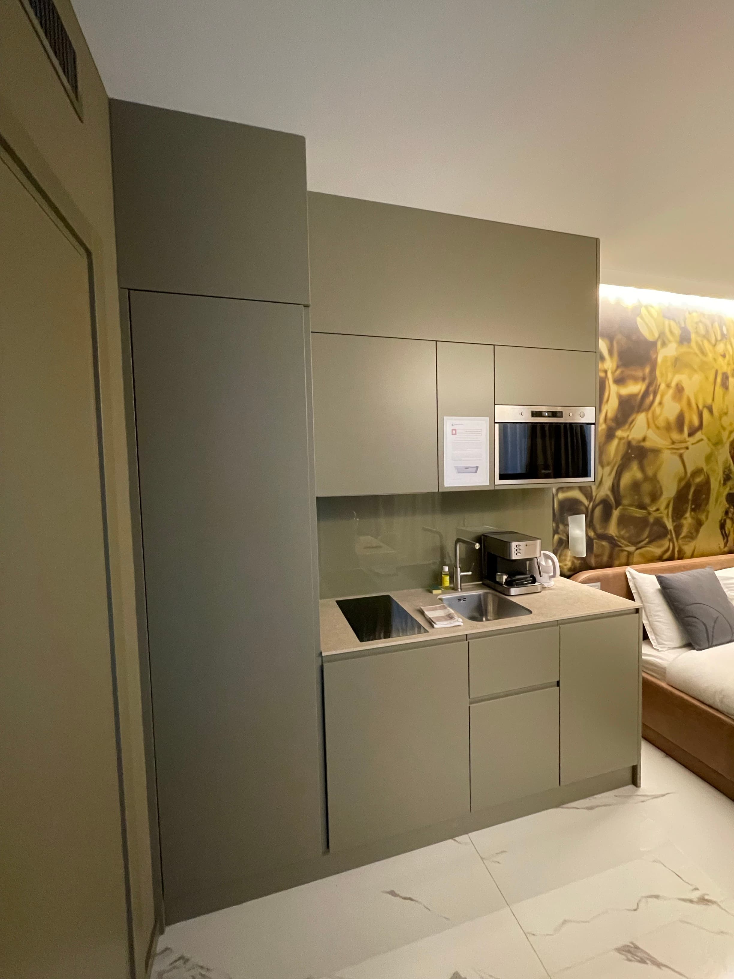 Studio Mini Groundfloor, Kitchenette 2