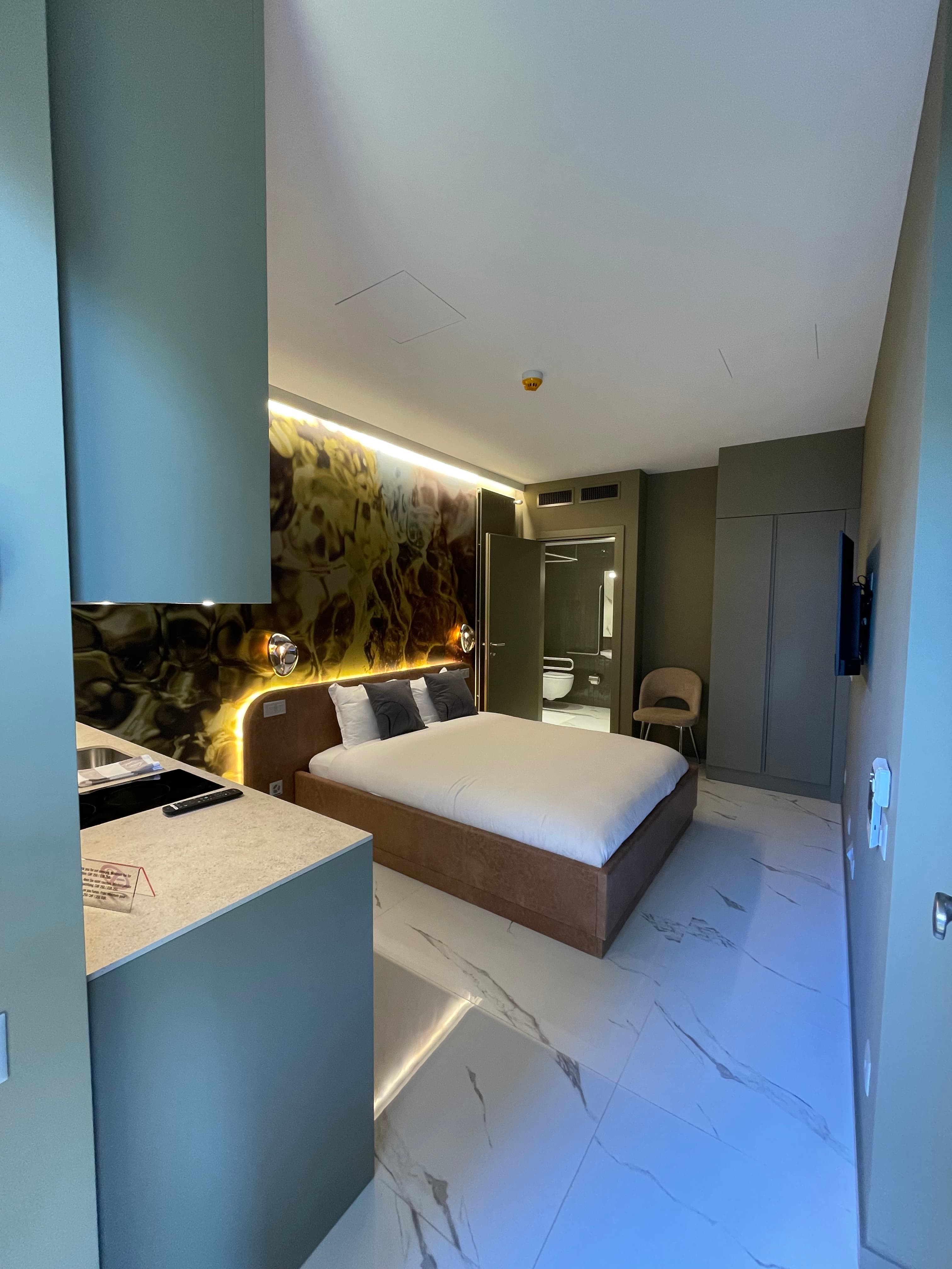 Studio Mini Groundfloor, Kitchenette 1