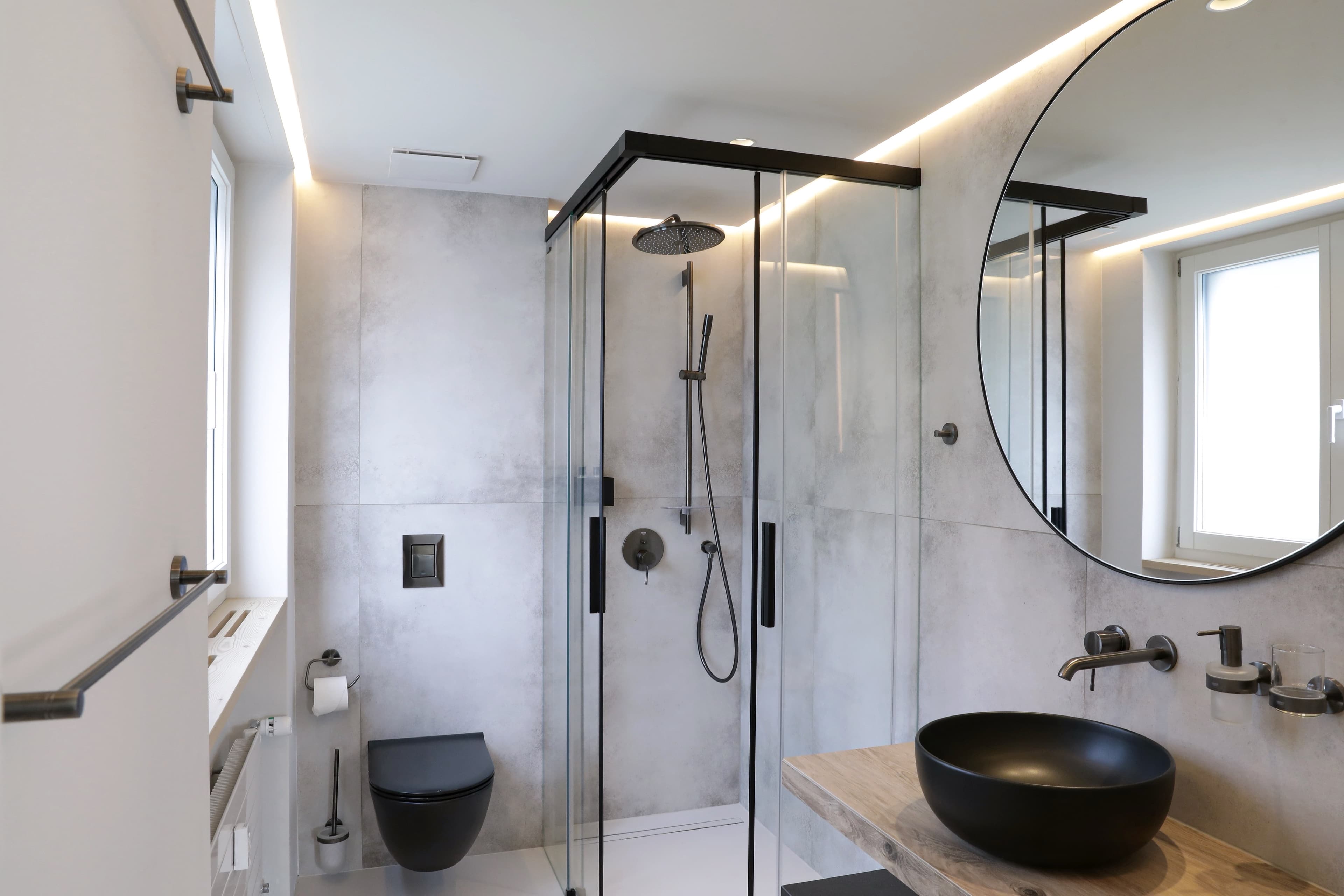 Four Bedroom Grand Apartment, Kitchen 3