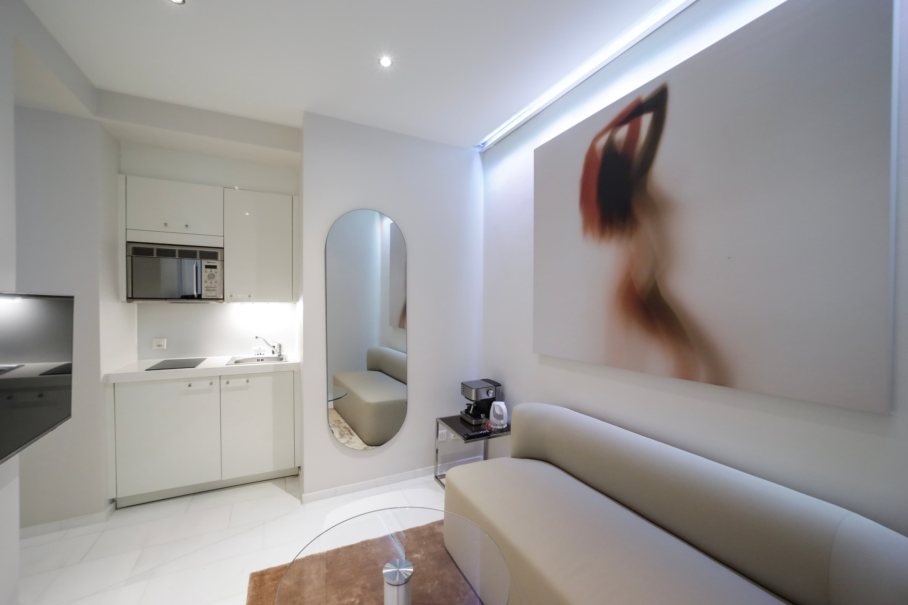 Studio Senior, Kitchenette 2