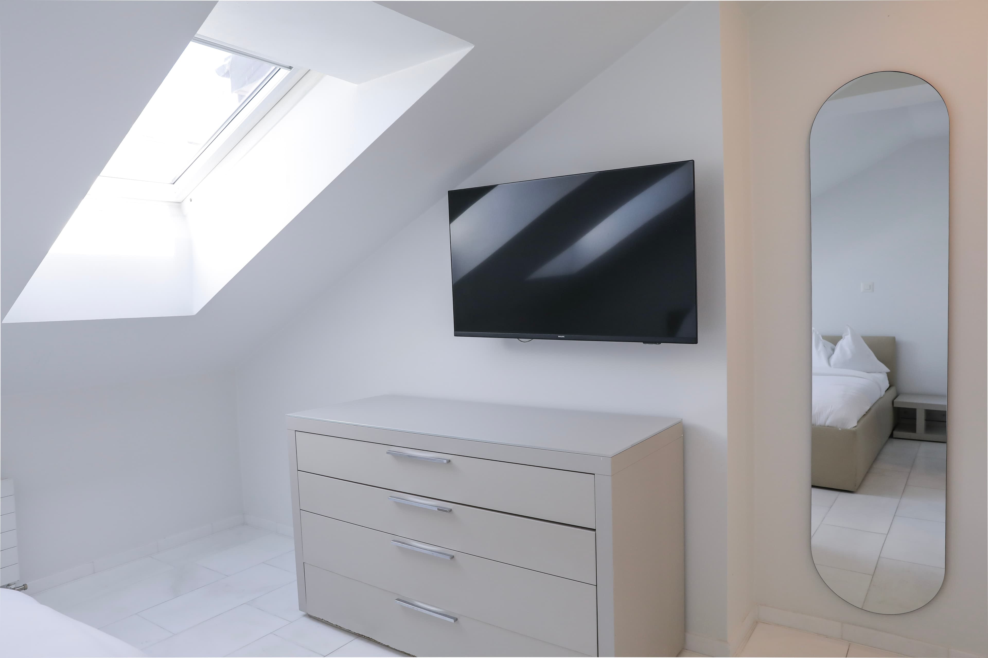 Two Bedroom Senior, Kitchenette 3