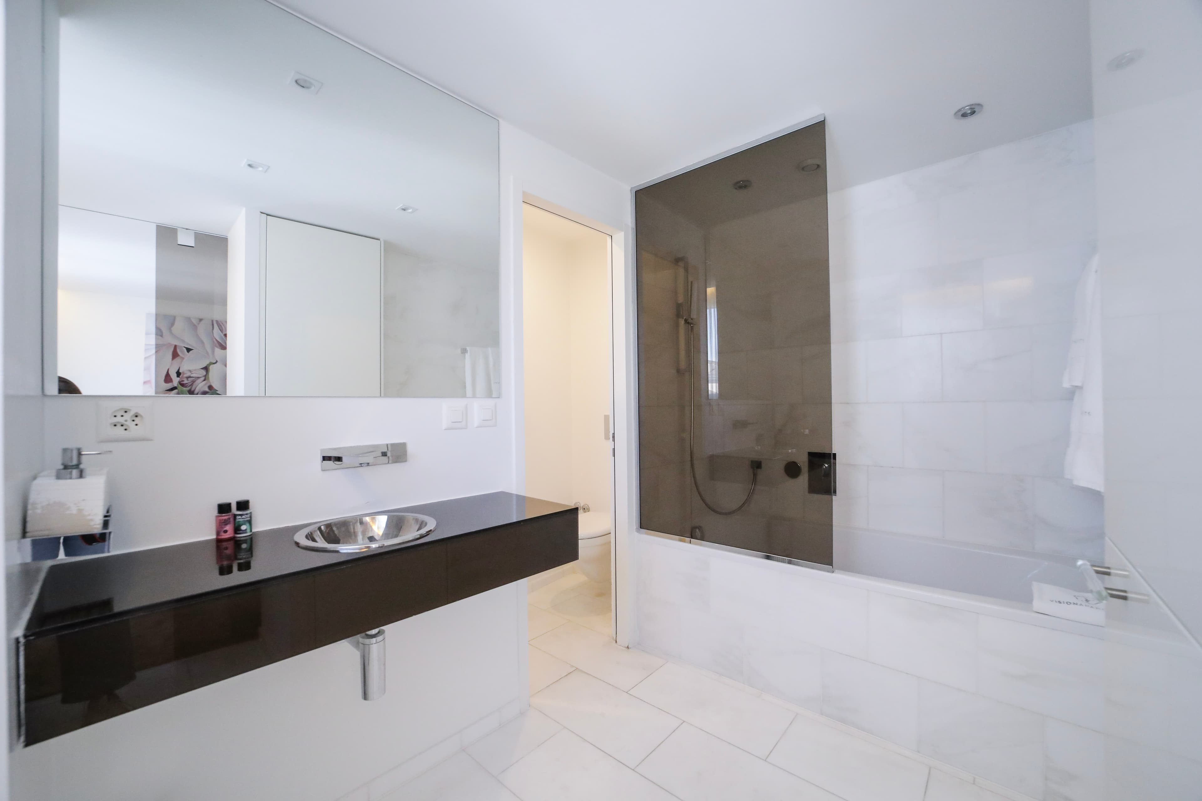 Two Bedroom Senior, Kitchenette 2