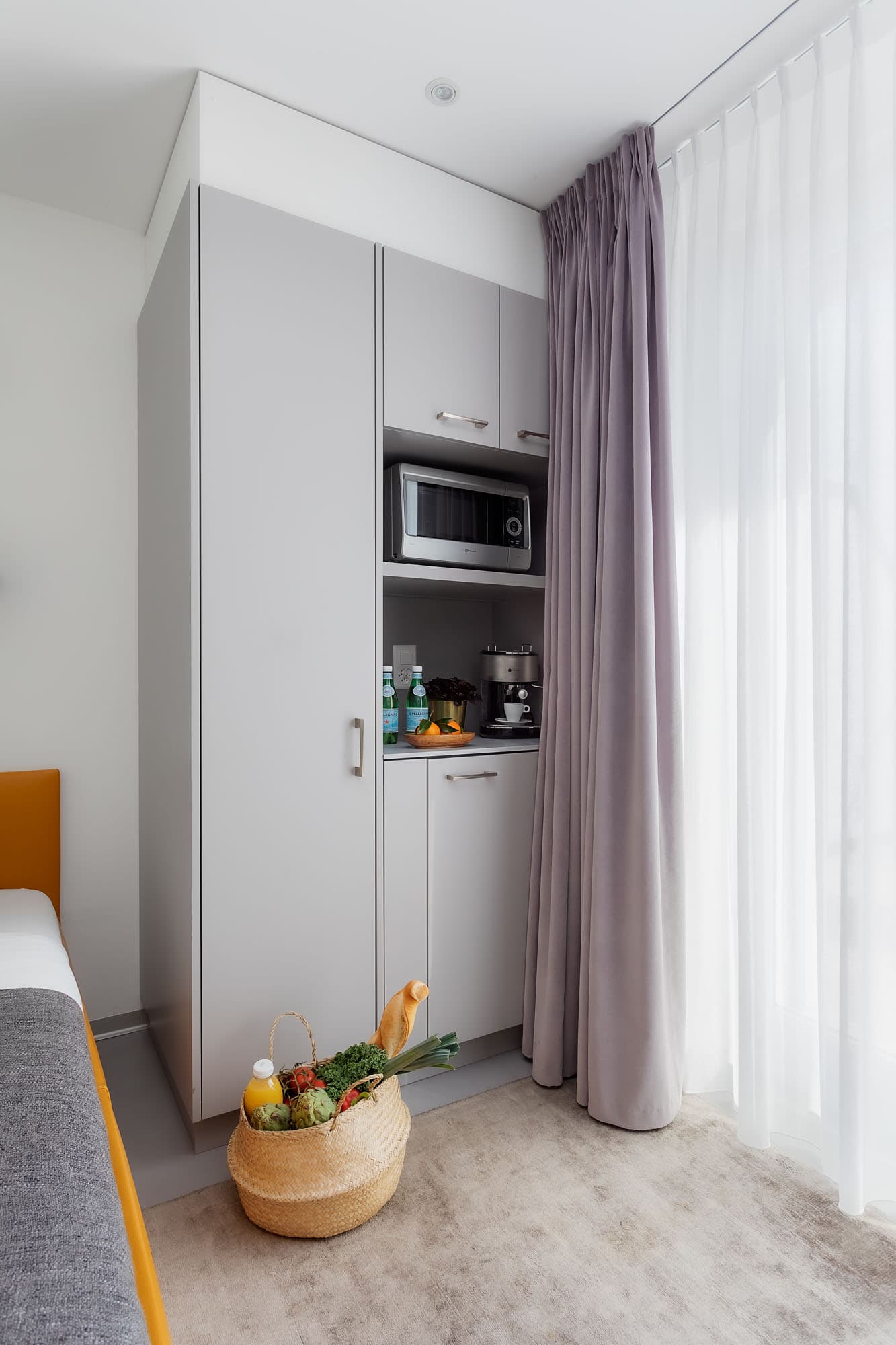 Studio Apartment Single Kitchenette 2