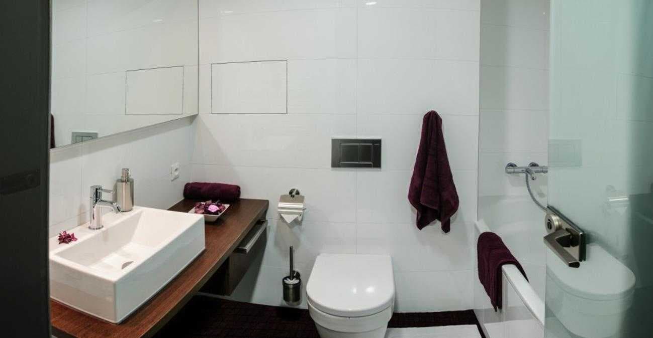 2 Bedroom Apartment Senior 3