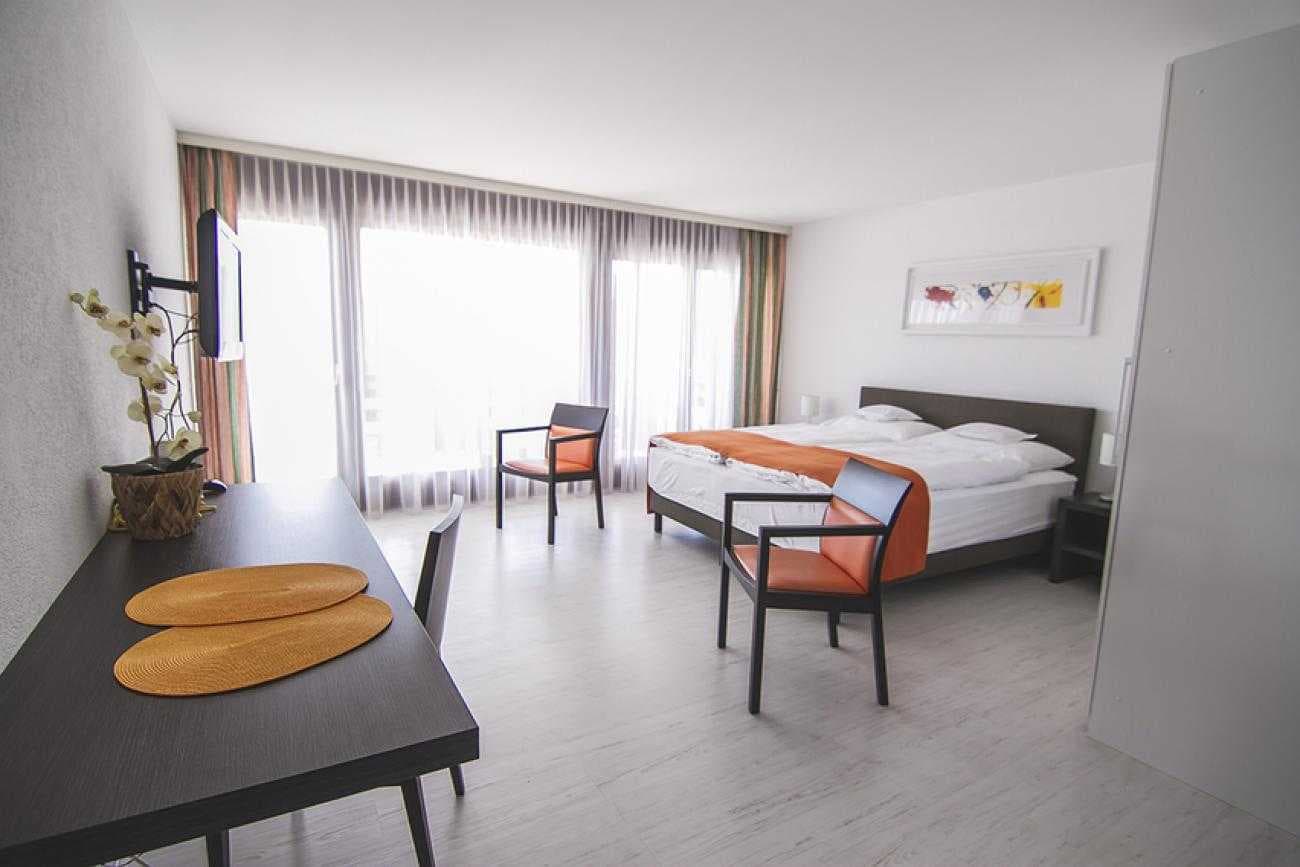 Studio Apartment Senior  2
