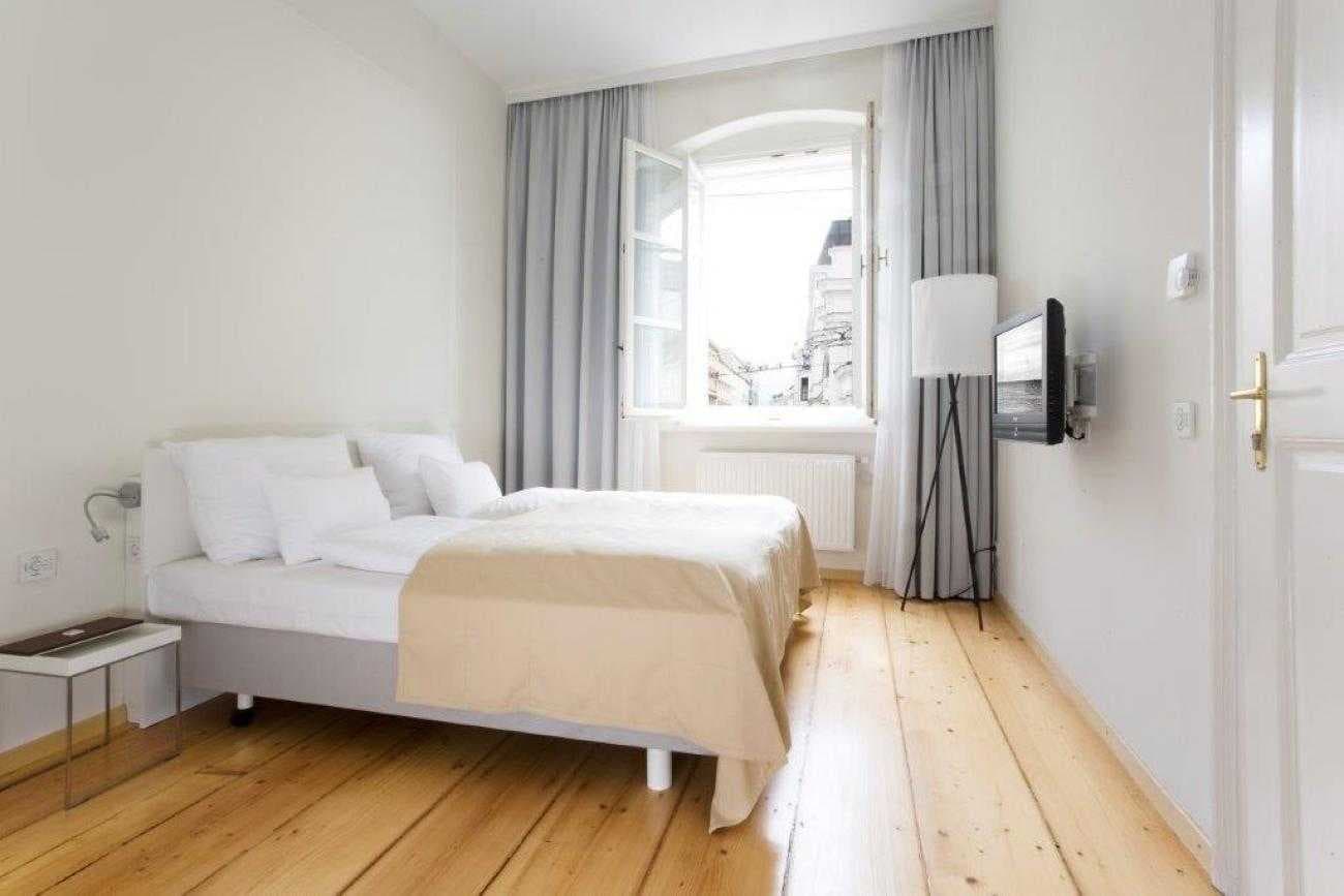 1 Bedroom Apartment Junior 2