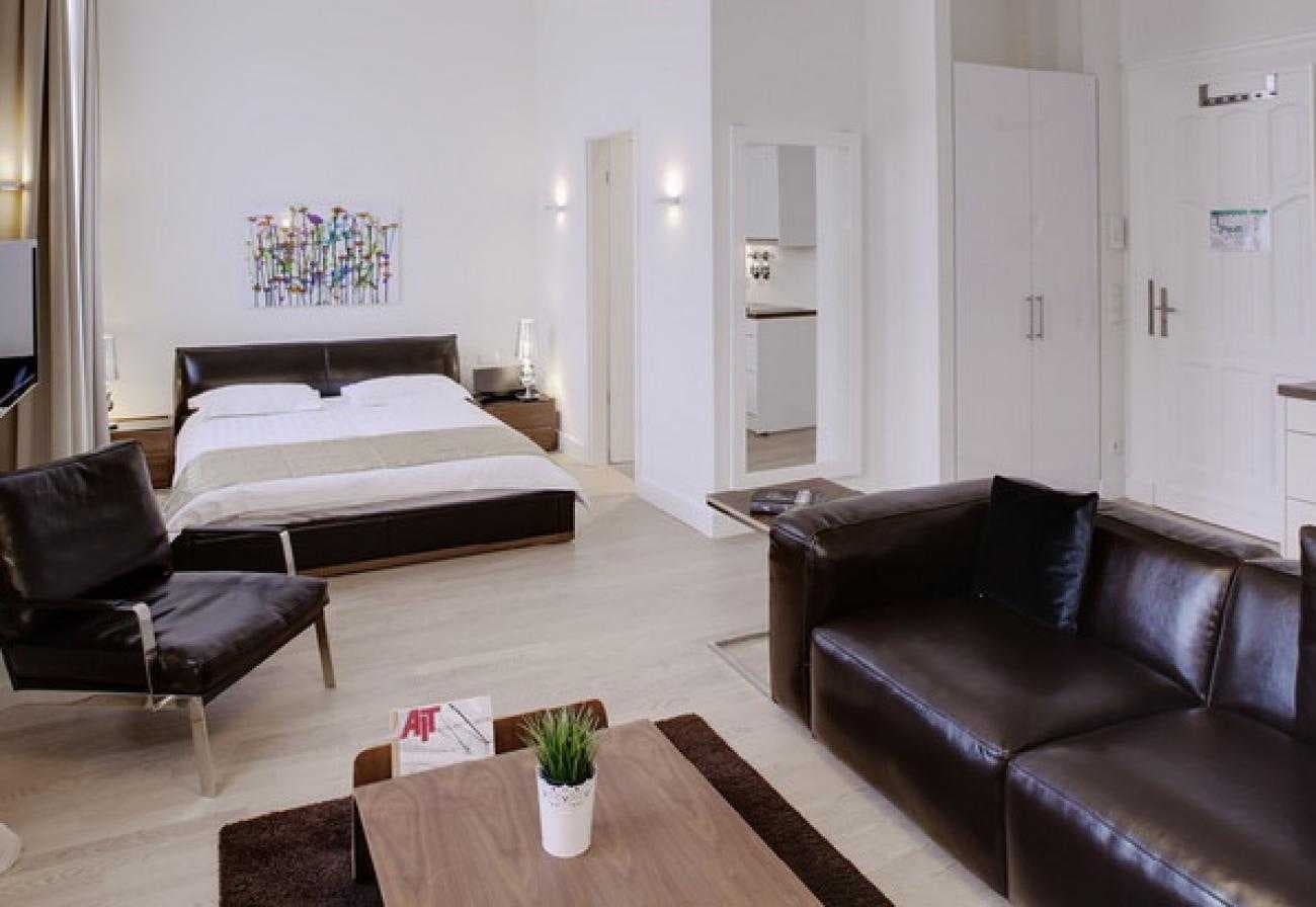Studio Apartment Junior  3