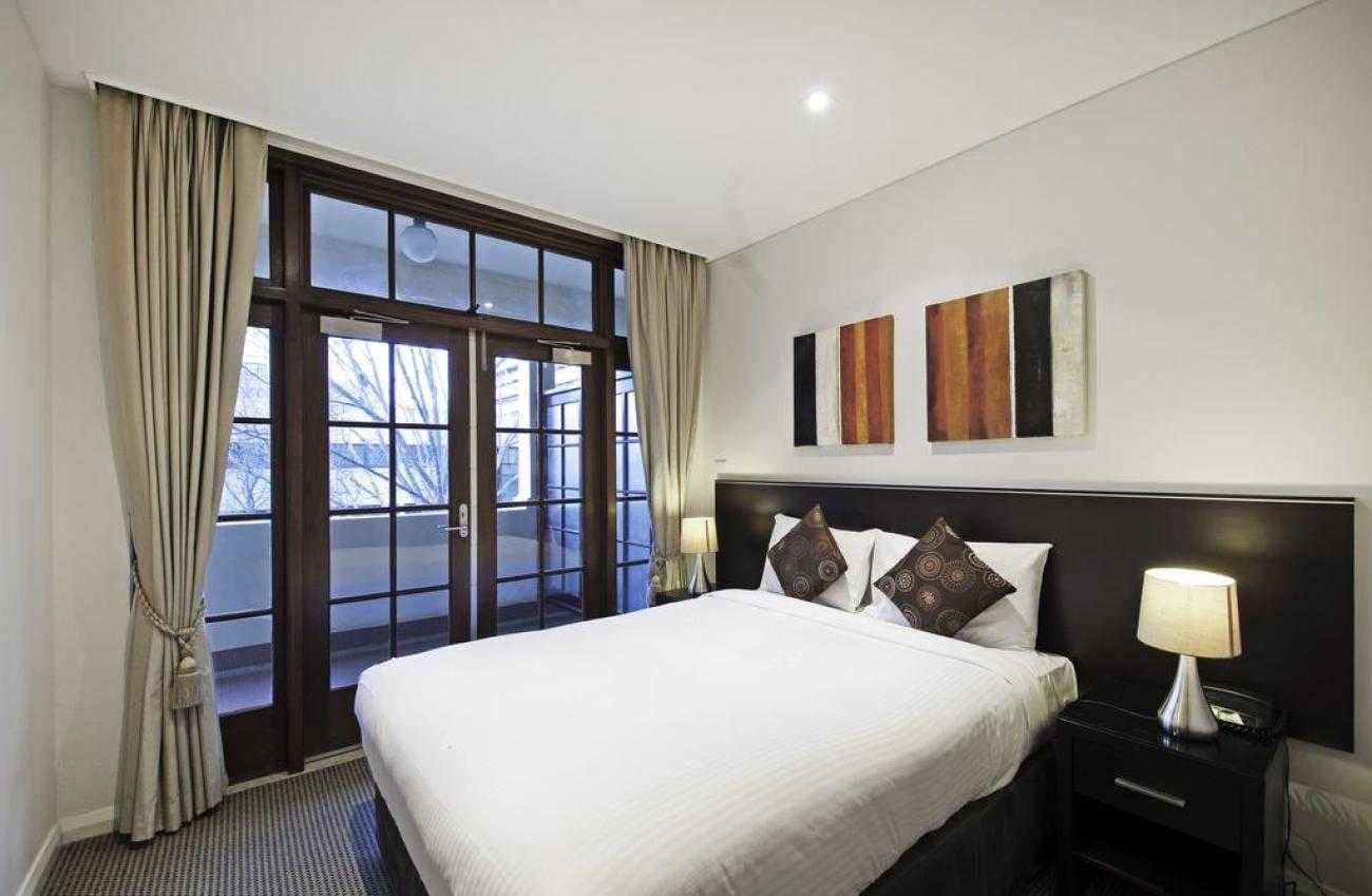 1 Bedroom Apartment Junior 3