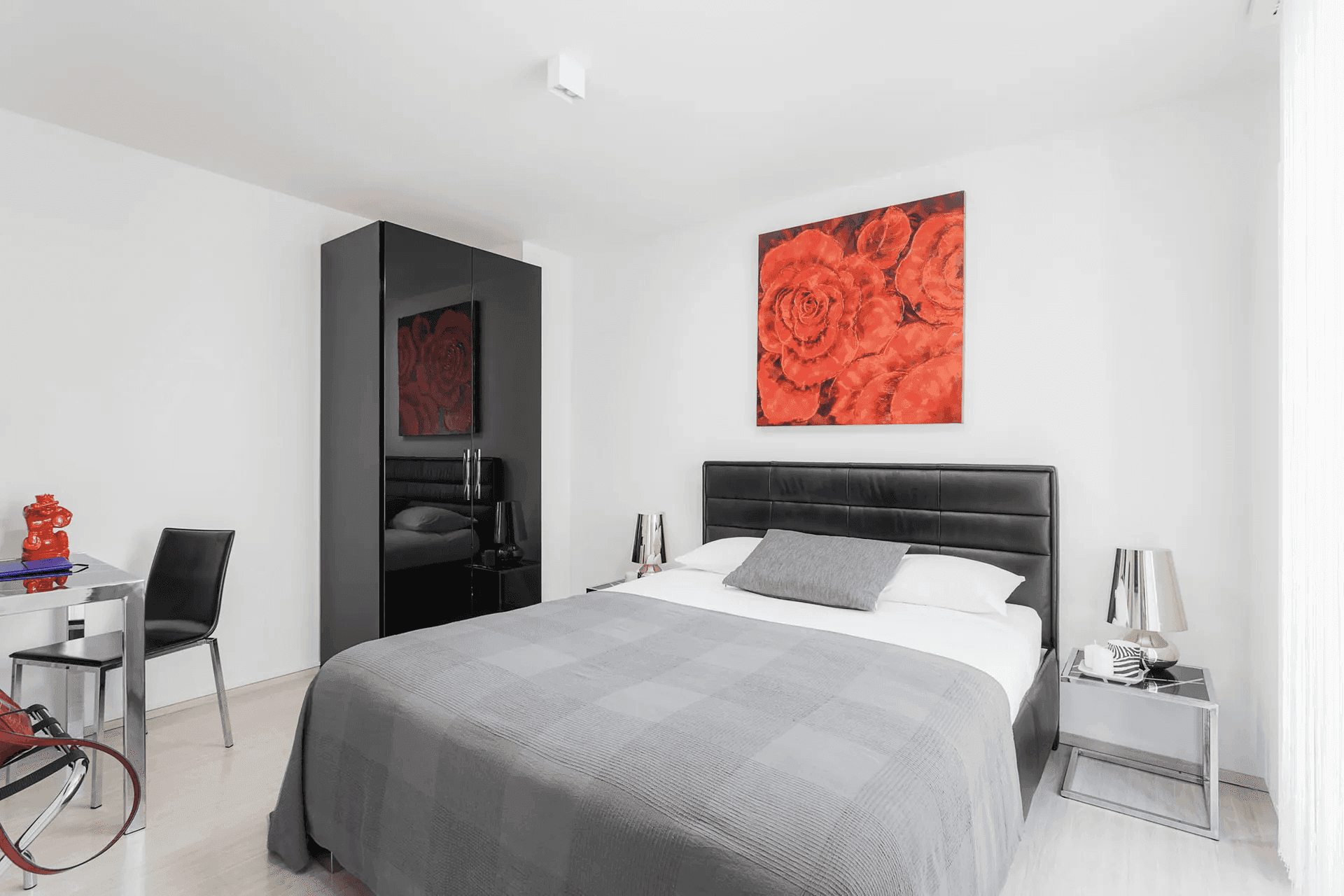 Two Bedroom Junior, Balcony, Kitchenette