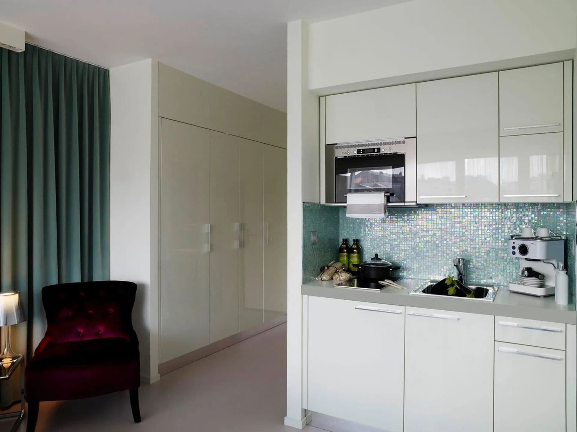 1 Bedroom Apartment Junior