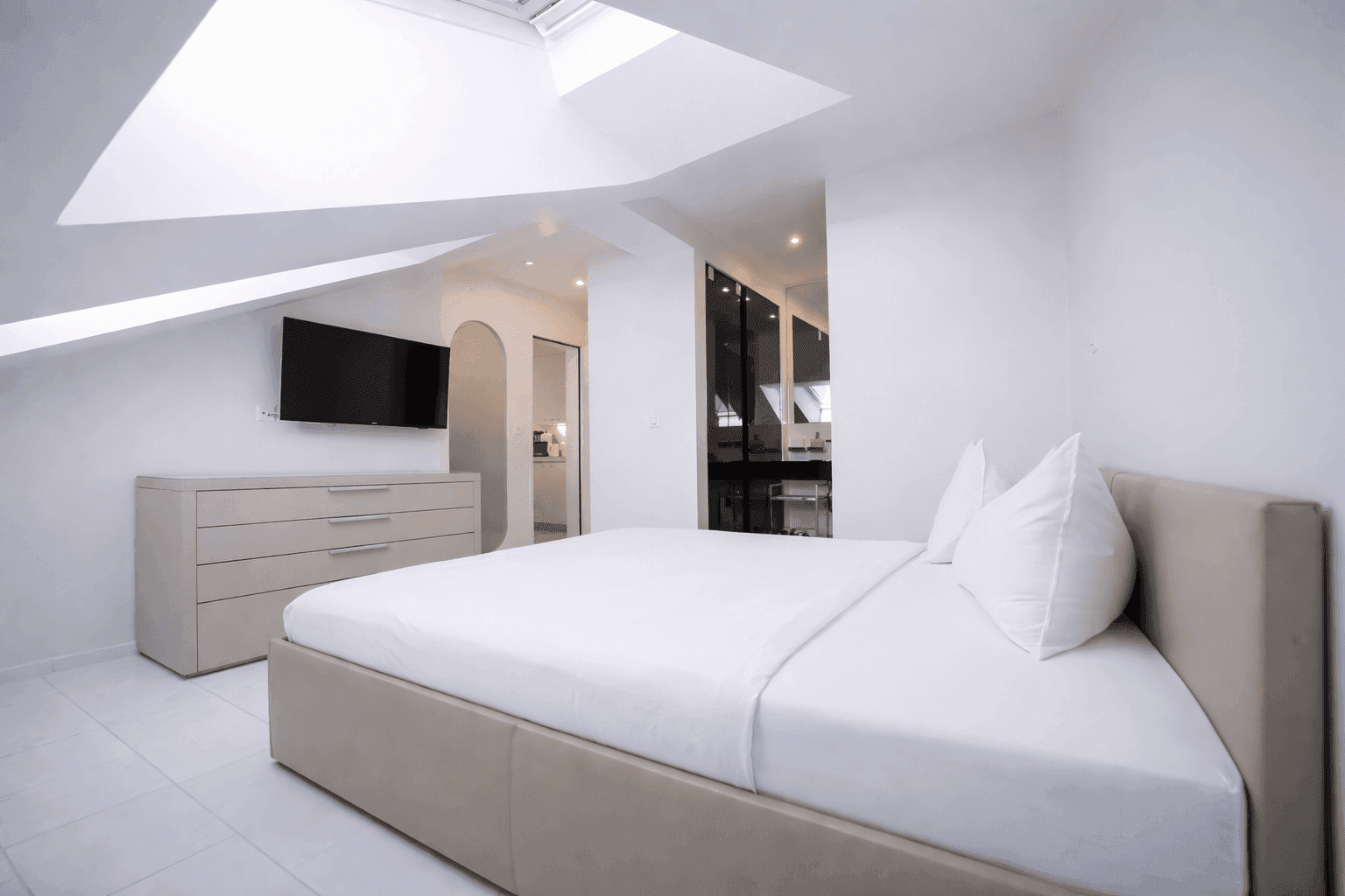 Two Bedroom Senior, Kitchenette