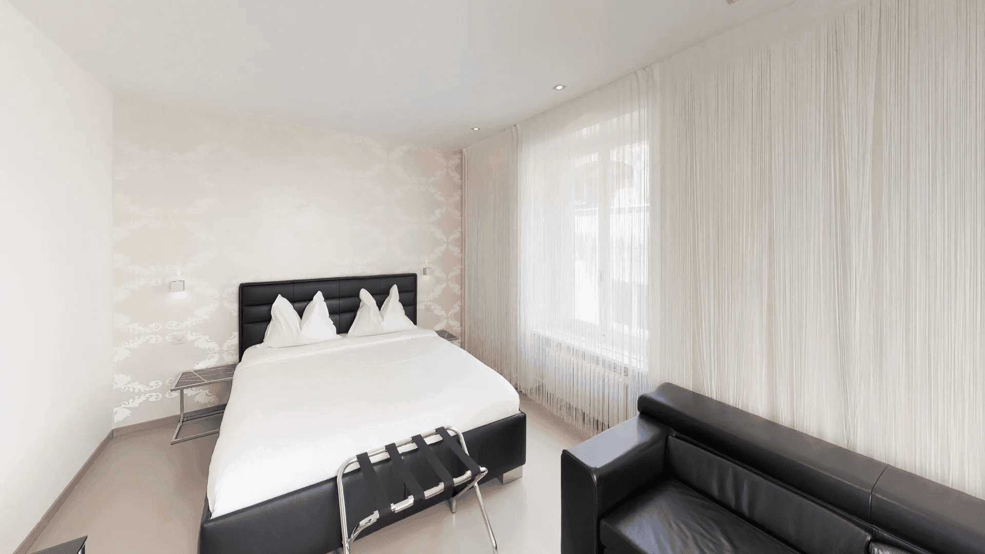 Grand Apartment