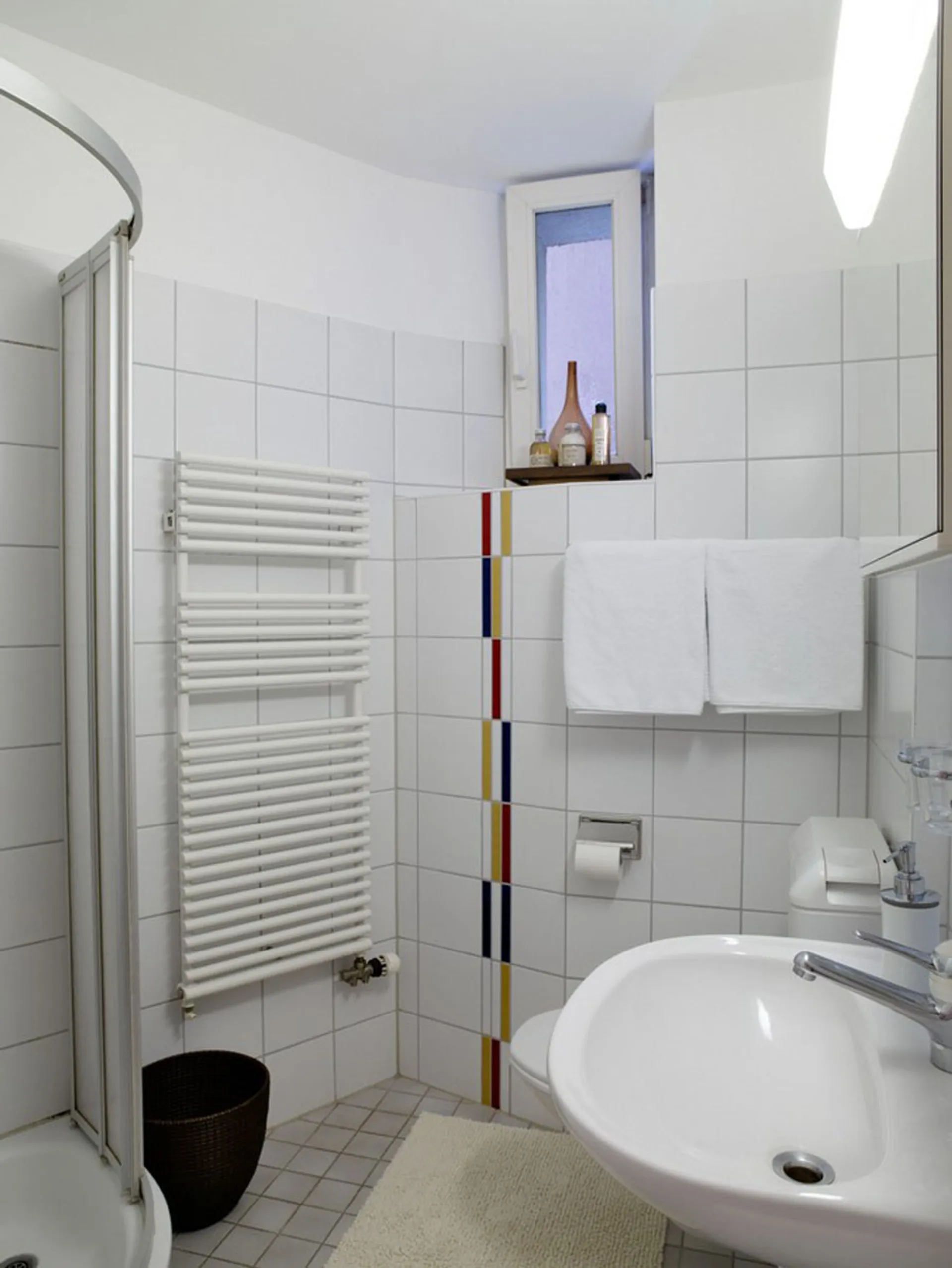 2 Bedroom Apartment Mini