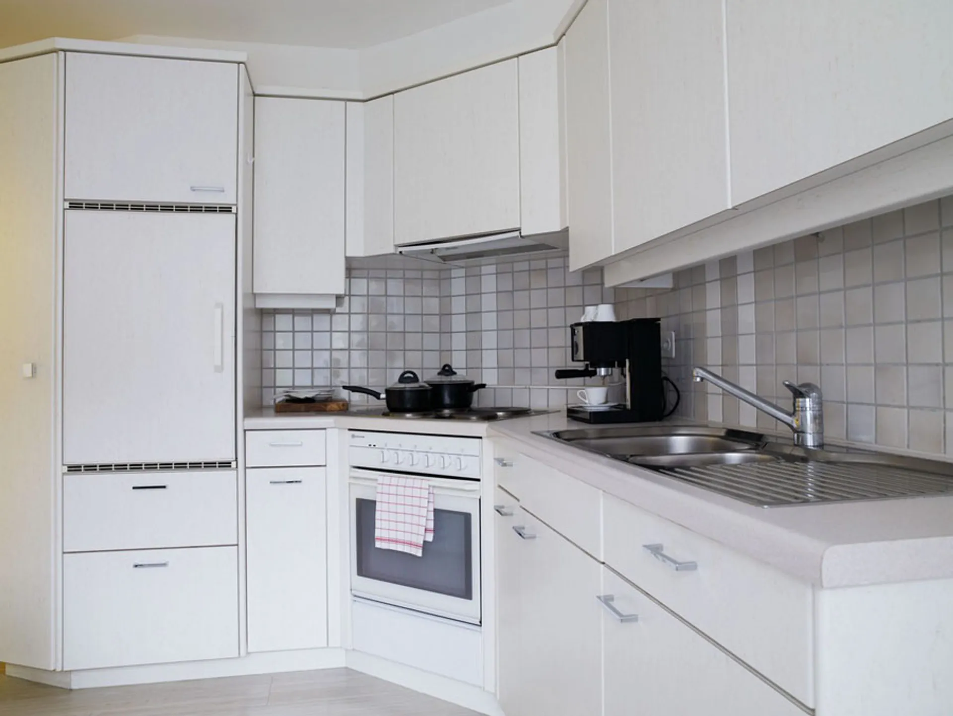 2 Bedroom Apartment Mini