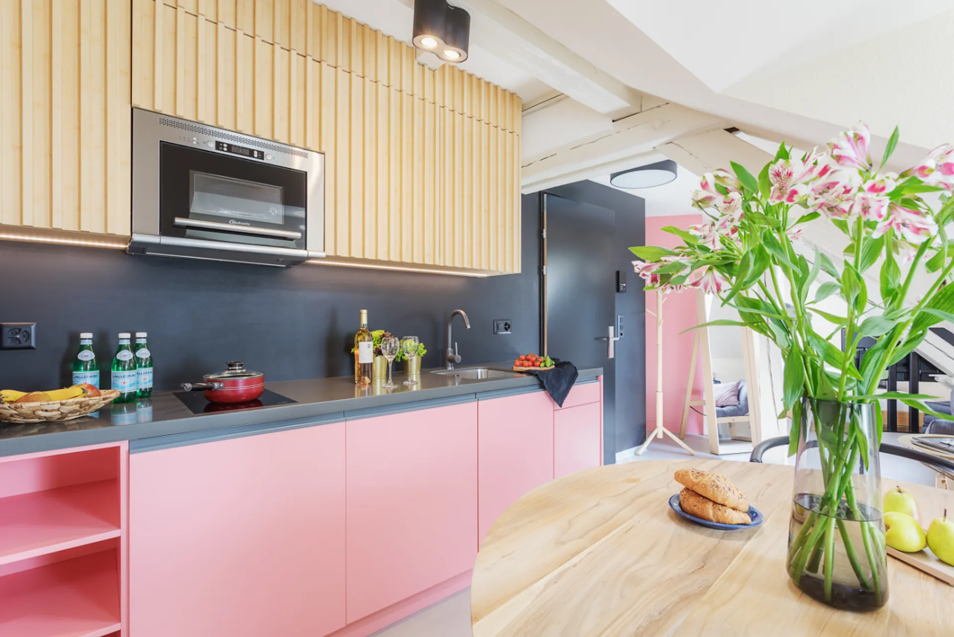 Studio Apartment Senior